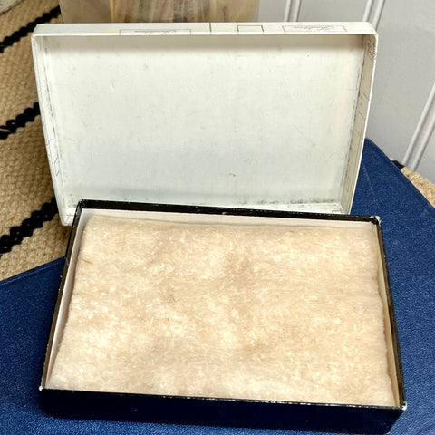 Vintage Tradition Jewelry Gift Box (Empty)