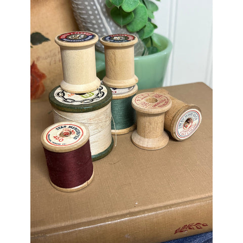 7 Vintage Wood Spools With and Without Thread