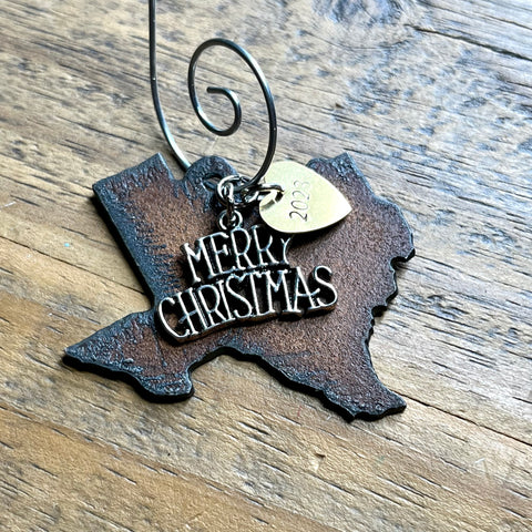 2023 Texas Christmas Ornament with Merry Christmas Charm & Brass Heart –  Duct Tape and Denim