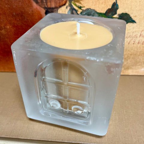 "Dusty Pages" Old Book Scented Soy Candle