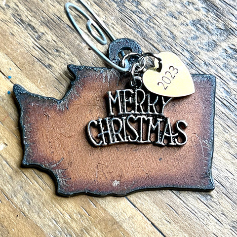 2023 Washington Christmas Ornament with Merry Christmas Charm & Brass Heart Tag