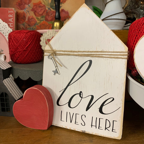 Love Lives Here Wooden House Shelf Sitter